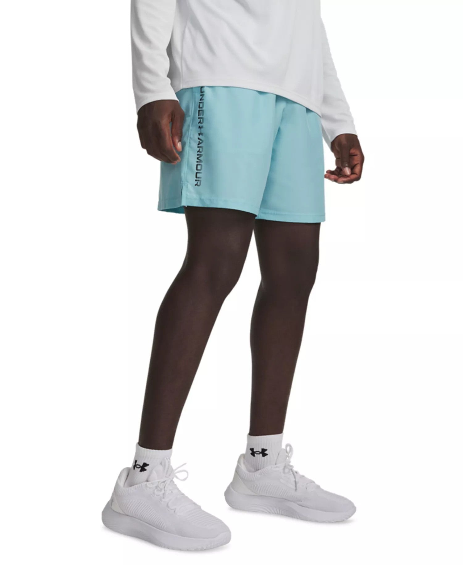 Under Armour Moisture Wicking Logo Print 8 1 4 Tech Shorts (Blue Haze Black)