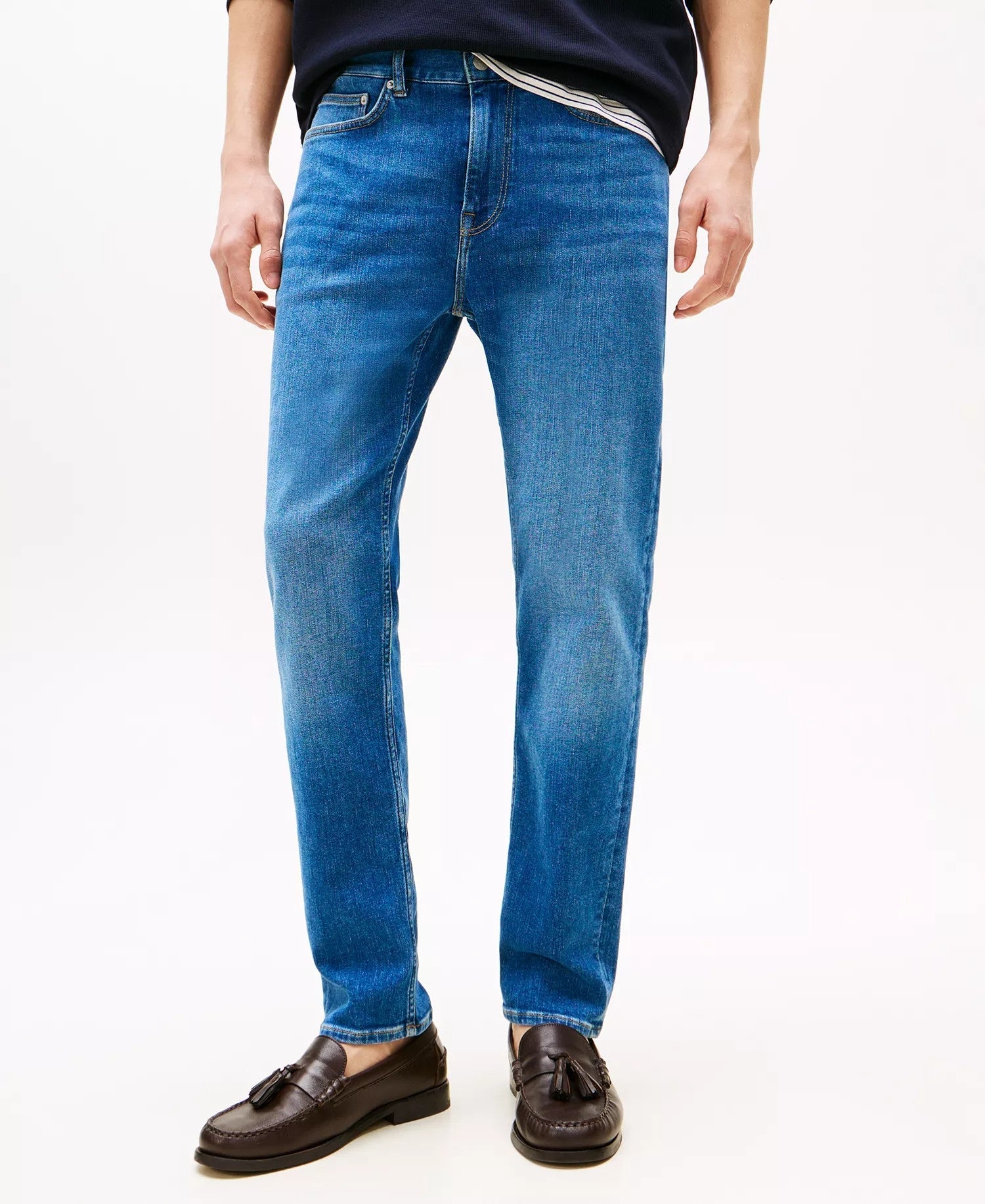 Tommy Hilfiger Slim Fit Bleeker Jeans (Mid Indigo)